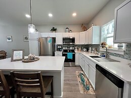 No Crabby Attitudes-15005