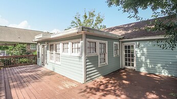 House on Acacia