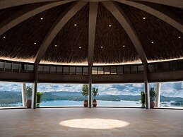The Brown, Guatape, Autograph Collection