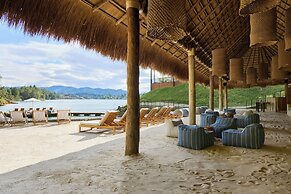 The Brown, Guatape, Autograph Collection