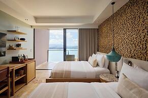 The Brown, Guatape, Autograph Collection