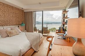 The Brown, Guatape, Autograph Collection