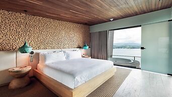 The Brown, Guatape, Autograph Collection