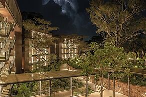 The Brown, Guatape, Autograph Collection