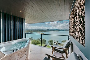 The Brown, Guatape, Autograph Collection