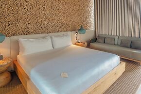 The Brown, Guatape, Autograph Collection