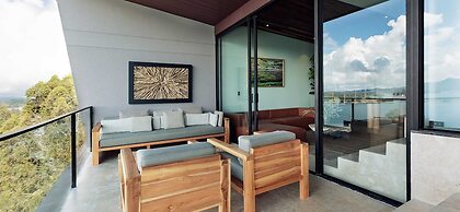 The Brown, Guatape, Autograph Collection