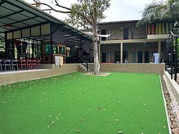 Private Pool FamilyResort Bentong Pahang