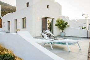 Makrikythera Luxury Suites - Private Pool Haven