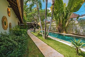 Villa Teman-Luxury 4BR Villa in Seminyak