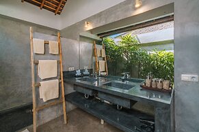 Villa Teman-Luxury 4BR Villa in Seminyak