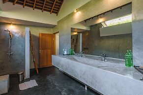 Villa Teman-Luxury 4BR Villa in Seminyak