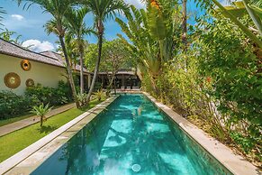 Villa Teman-Luxury 4BR Villa in Seminyak