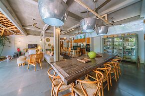 Villa Teman-Luxury 4BR Villa in Seminyak