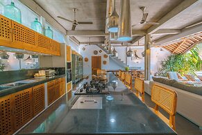 Villa Teman-Luxury 4BR Villa in Seminyak