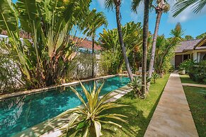 Villa Teman-Luxury 4BR Villa in Seminyak