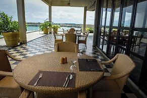 Blue Beach Galle