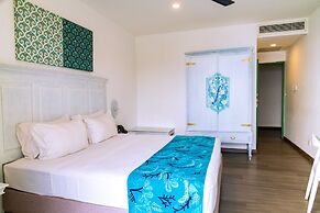 Blue Beach Galle