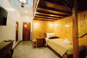 Antonio's Bed and Breakfast Hotel