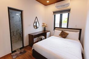 Iris Hill Villa Hue