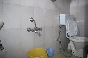 Goroomgo Caroline Homestay Bhubaneswar