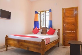Goroomgo Caroline Homestay Bhubaneswar