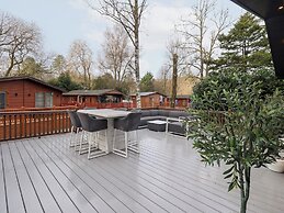 Unique Luxury Lodge