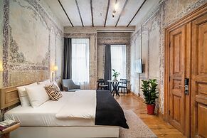 Urban Quarters - Büklü Han