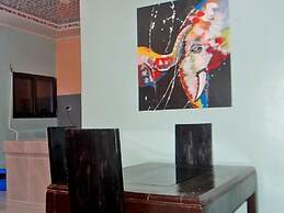 Appart'hôtel & bar-restaurant Maëlys