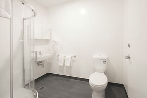 Liberty Apartment Hotel