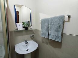 The Beacon Makati by Cozi Condotels