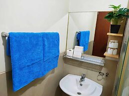 The Beacon Makati by Cozi Condotels