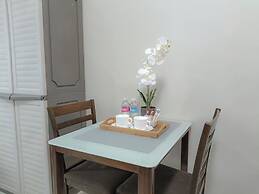 The Beacon Makati by Cozi Condotels