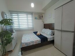 The Beacon Makati by Cozi Condotels