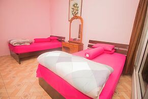 Villa Matahari Tawangmangu powered by Cocotel