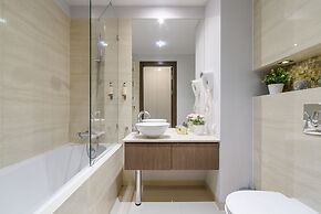 Lumina platinium Tower Apartments