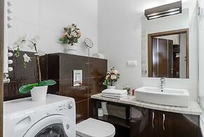 Lumina platinium Tower Apartments