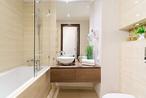 Lumina platinium Tower Apartments