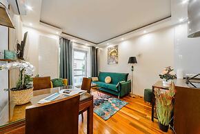 Lumina platinium Tower Apartments