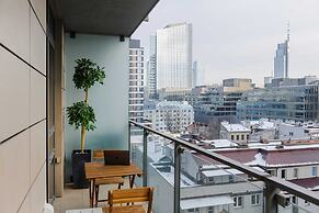 Lumina platinium Tower Apartments