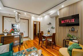 Lumina platinium Tower Apartments