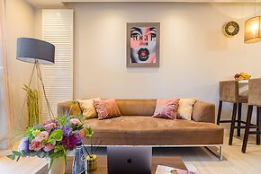 Lumina platinium Tower Apartments