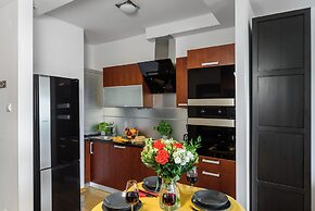 Lumina platinium Tower Apartments