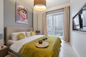 Lumina platinium Tower Apartments