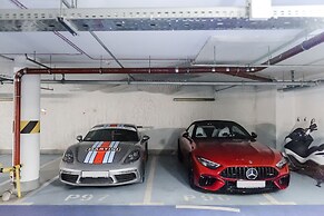 Lumina platinium Tower Apartments