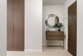 Lumina platinium Tower Apartments