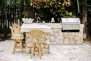 Fig Tree Harbour Island 3 Bedroom Home