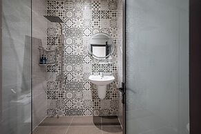 Cozrum Homes - Cozytel Residence