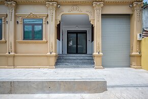 Cozrum Homes - Cozytel Residence