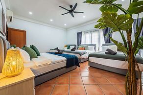 30Pax 5BR Luxurious 57ft Pool KL